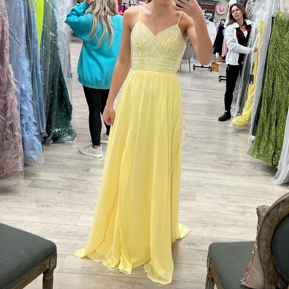 Yellow prom dress